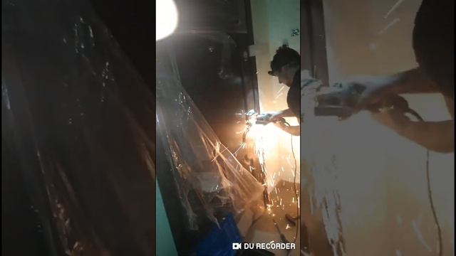 что делать если заклинил замок смотреть онлайн