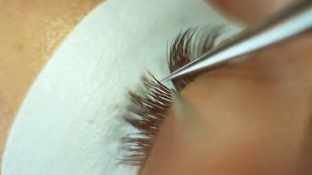 Наращивание ресниц от лучших мастеров Тюмени