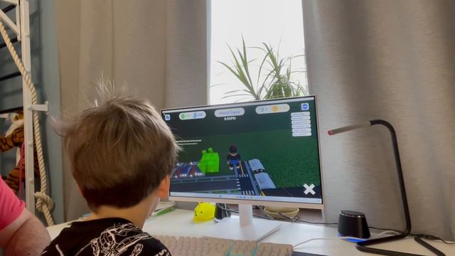 СТРОИМ ДОМ В MINI CITIES в ROBLOX! смотреть онлайн