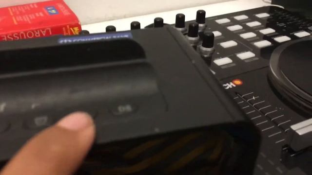 Showing settings in a OneDer speaker смотреть онлайн