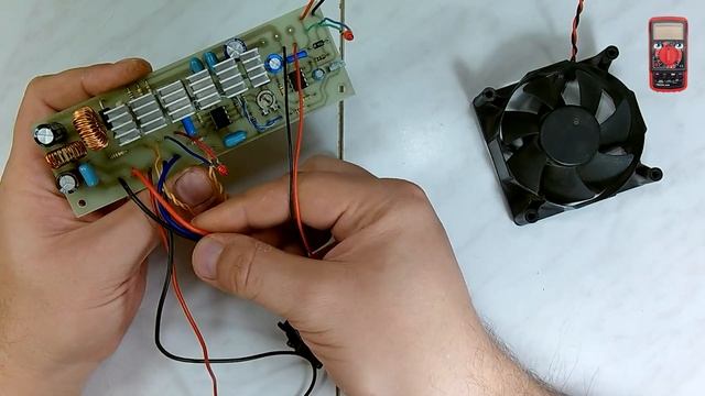 Простой регулируемый ИБП 1,5-24V 3A-60W смотреть онлайн