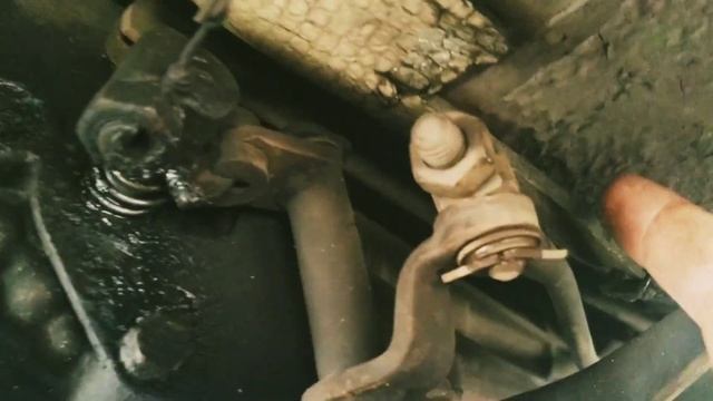 Не включается задняя скорость. Почти стопроцентная причина! смотреть онлайн