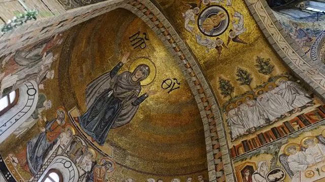 Трисвятое Святый Боже Святый крепкий Святый бессмертный помилуй нас смотреть онлайн