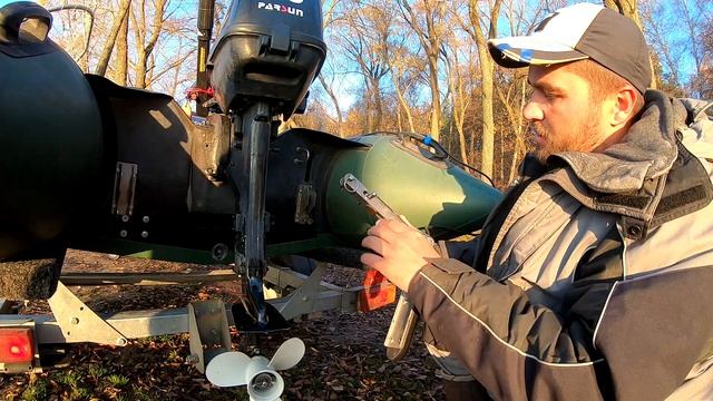 Крепление эхолота Lowrance 7Ti и датчика Total Scan на лодке ПВХ. смотреть онлайн