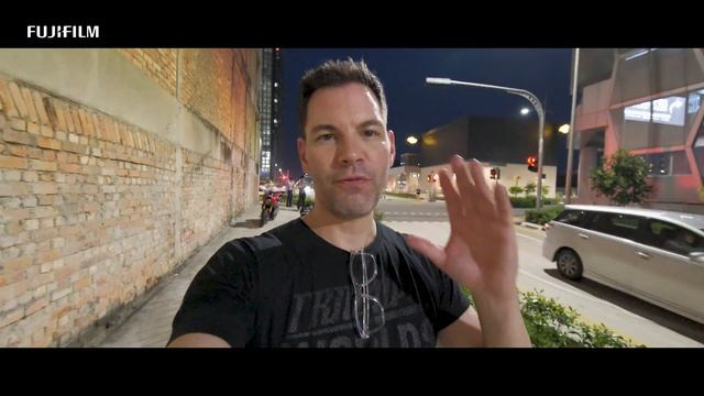 FUJIFILM X-S20 Key Features-/ FUJIFILM