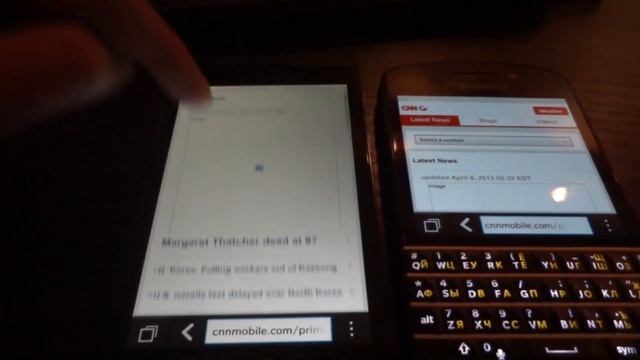 BlackBerry Q10 vs BlackBerry Z10 : сравнение браузера, запуск игры смотреть онлайн