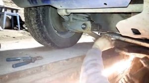 Замена сайлентблоков на ВАЗ классика 2101 07 без разборки подвески.