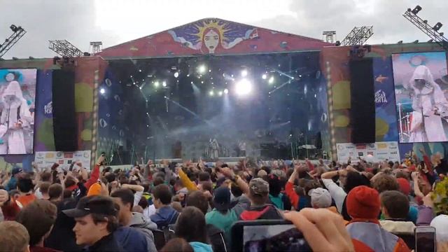 Нейромонах Феофан Притоптать [LIVE] @ Дикая Мята 2018 смотреть онлайн