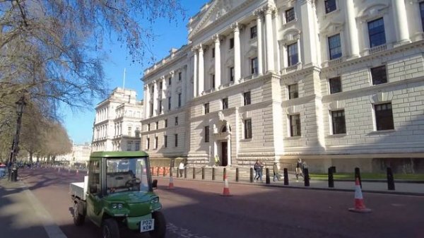 London Springlike Walk - South Bank, Big Ben, St James’s Park & West End - 4K 60FPS