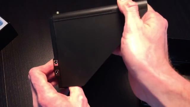 2015 7" 32ch Flysight Black pearl diversity receiver monitor with easy folding sun hood смотреть онлайн