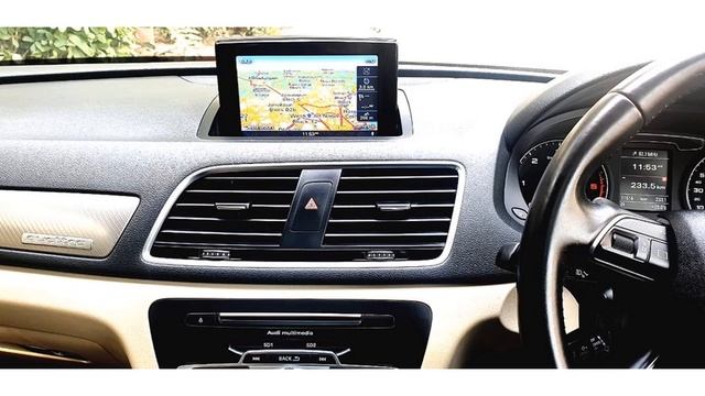 AUDI Q3 35TDI Technology смотреть онлайн