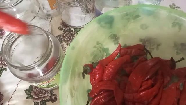 что делать? если перец , ооочень горький . смотреть онлайн