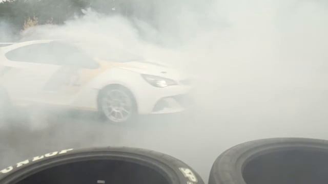 Opel is returning to Motorsport (HD) смотреть онлайн