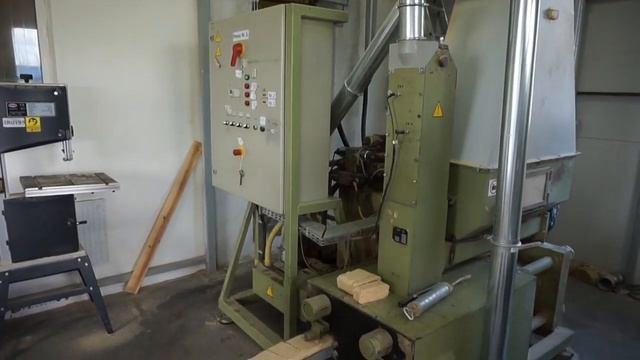 Пресс для изготовления топливных брикетов РУФ смотреть онлайн