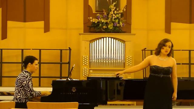 Елена Логинова. С.Танеев, "Когда кружась осенние листы" смотреть онлайн
