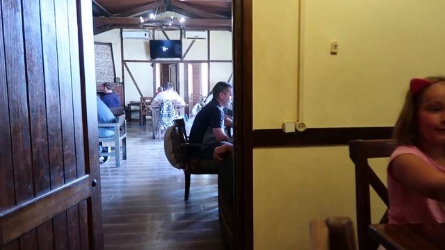 Где поесть в Тбилиси? Ресторан в Тбилиси "ТИФЛИСИ" обзор смотреть онлайн