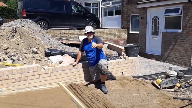 How to Prep and Lay BLOCK PAVING смотреть онлайн