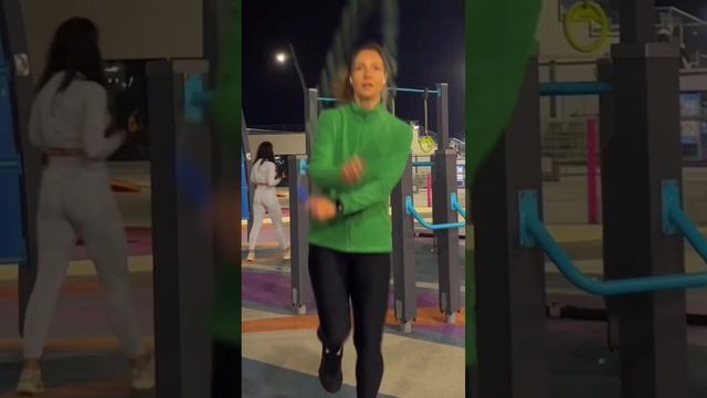 Jump Rope | Как научиться прыгать над скакалке? | Бисерная скакалка смотреть онлайн