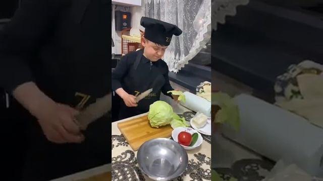 Приготовили хачапури и блюдо из курицы#aki_oshpaz #xasan #uzbekistan #uzbekistan #samarqand смотреть онлайн