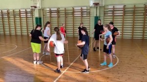 Упражнения – игры с гимнастическими палками.