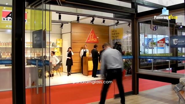 Беспороговая верхнеподвесная система безрамного остекления ATRIUM от PanoramGlass. смотреть онлайн