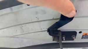 How To Open Nissan QASHQAI BONNET / HOOD / CAPOT 2nd Generation 2012-2020 (Non-broken)