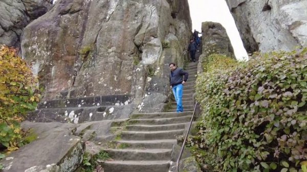 МАГИЧЕСКИЕ КАМНИ ЭКСТЕРНШТАЙНЕ (EXTERNSTEINE), ХОРН-БАД МАЙНБЕРГ