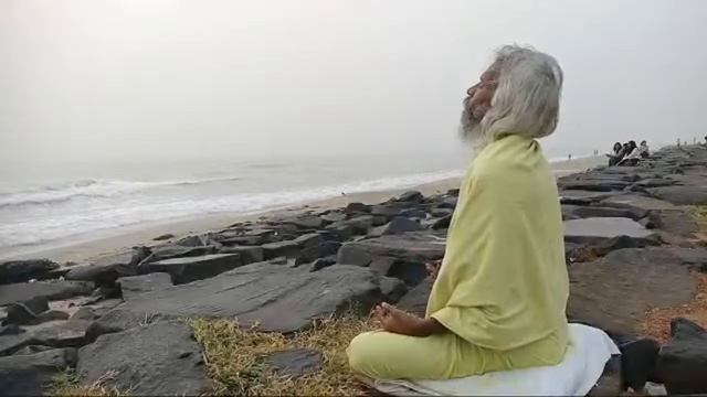 Brammam's 158th day Meditation & Blessings on 05/12/2022 at Puducherry Beach for Love, Light & Peac смотреть онлайн