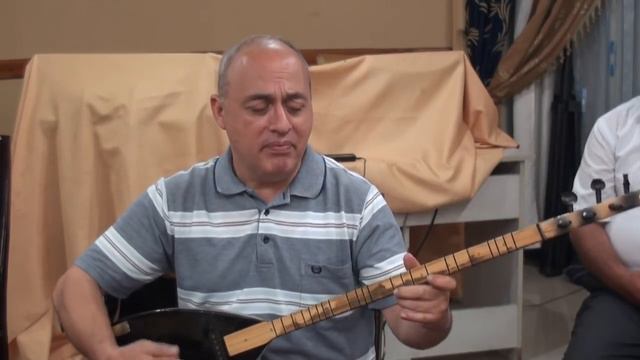İxtiyar Qədirov-Sazda ruhları oxşayan muğam (Toy 01.07.2013) смотреть онлайн