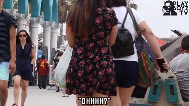 пранк пранк! КОЧЕЧКА СНОВА САДИТСЯ НА НЕЗНАКОМЦЕВ (ПРАНК) смотреть онлайн