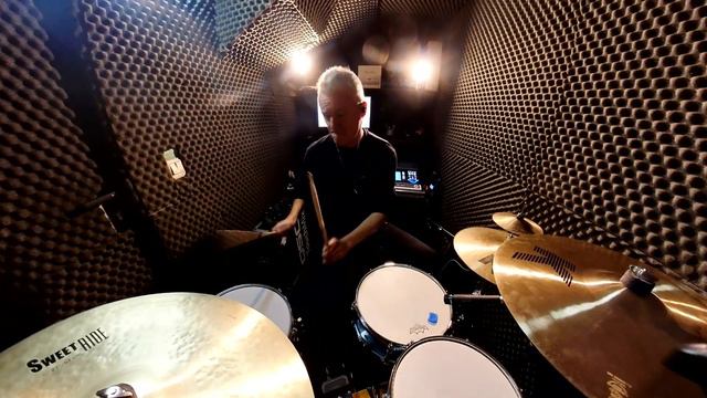 Pooh - Uomini Soli [Beppe Cavalleri Drums Cover] смотреть онлайн
