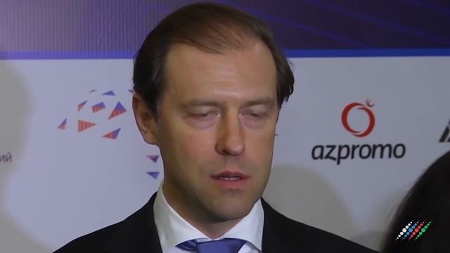 Зачем министр промышленности России прилетел в Баку смотреть онлайн