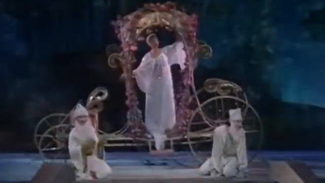 Прокофьев Вальс из балета Золушка смотреть онлайн