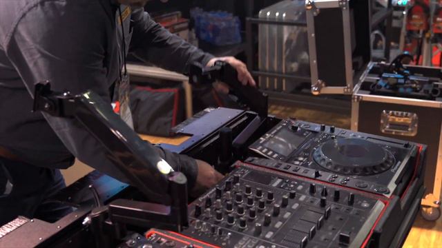 PROX x Z-Case Pioneer DJM-900NXS2/CDJ-2000NXS2 Flip Case Prototype - NAMM 2020 | agiprodj.com смотреть онлайн
