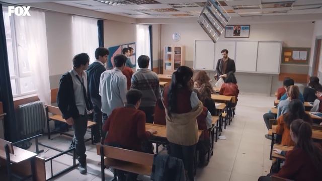 Öğretmen 1. Bölüm - Ateş'in Sahneleri смотреть онлайн