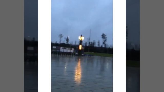 Черта с два —хоть подохни —получишь билет,чтоб уехать из черного города НЕТ смотреть онлайн