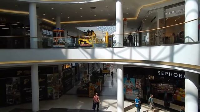 16-07-2017. 11-28. Atrium Palác Pardubice, Pardubice I, Pardubický kraj, Czechia/Česko. смотреть онлайн