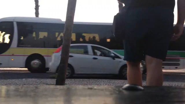 Правда в том, что лучшего момента почувствовать себя счастливыми не существует Анжелика Трудоголичк смотреть онлайн