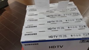 Телевизор Samsung UE28J4100AK