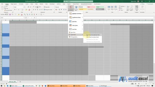 Slow Excel Spreadsheet- Slow to open and insert/ delete rows/ columns смотреть онлайн
