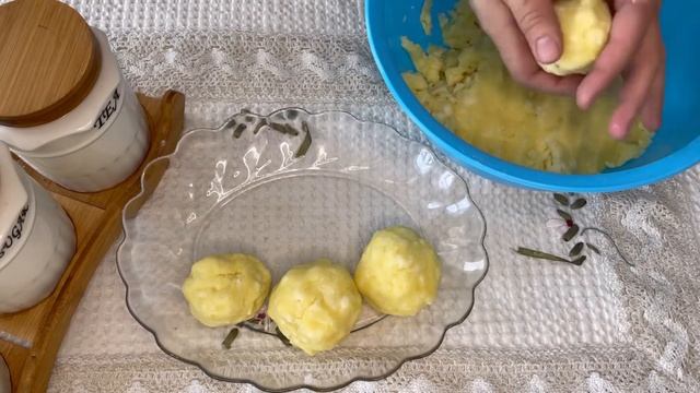 Хычины.Хычины қазақша рецепт.Ең оңай хычины дайындаймыз.Грузин тағамы хичыны