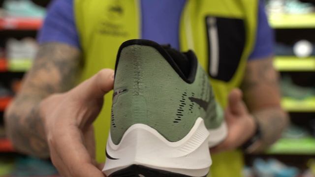 Кроссовки мужские Nike Air Zoom Vomero 14 Silver Pine/Black/Spruce Aura/Off White за 30 секунд смотреть онлайн