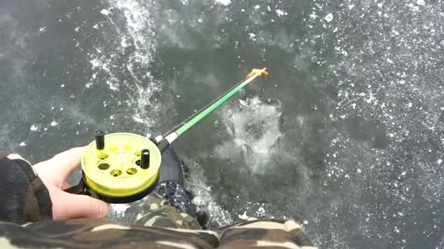 Не клюёт :) смотреть онлайн