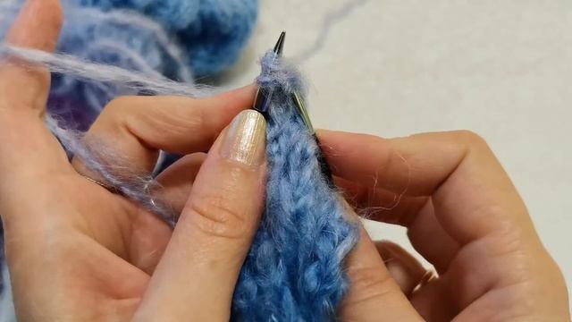Отзыв о пряже Bellissimo от YarnArt. Лёгкий ажурный узор спицами для палантина. #knitting