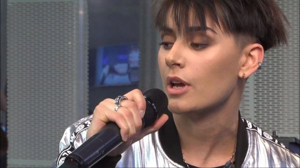 ЭММА М – Штрихкоды (LIVE @ Авторадио)