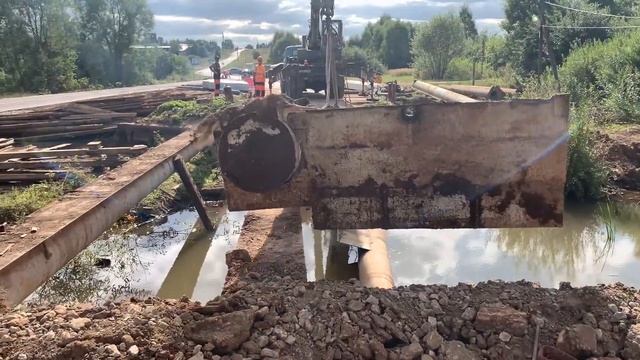 Построили МОСТ за 4 месяца. | Это вам не дизайн-проект! смотреть онлайн