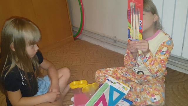 Back to school 2018.Подготовка к 1 сентября, начало учебного года, каникулы заканчиваются смотреть онлайн
