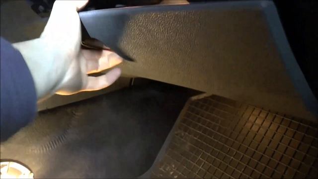 How to remove glove box - BMW X3 - how to get to fuses, removal смотреть онлайн