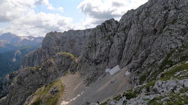 FERRATA GADOTTI al Sass Aut e a Cima Vallacia (2637mt) - Dolomiti [4k] смотреть онлайн