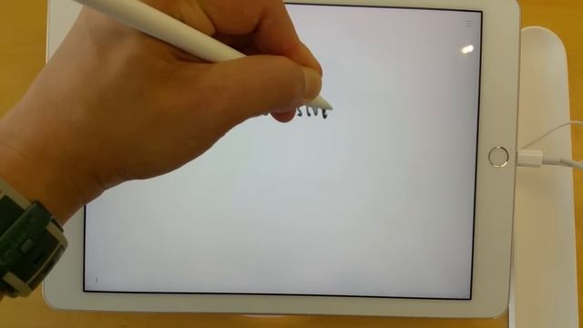 iPad Pro 9.7 Inch Demo at Apple Store in Perth (2) смотреть онлайн